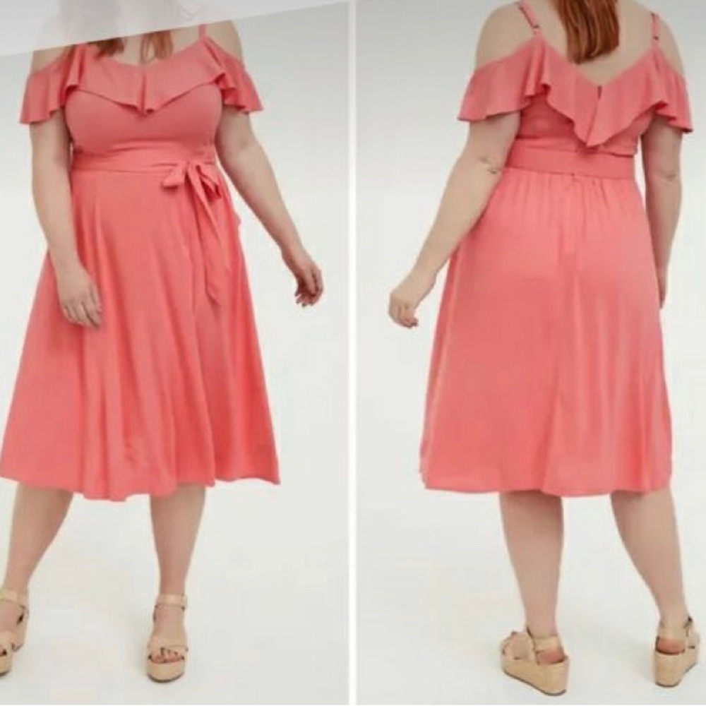 Torrid coral sundress Sz 18